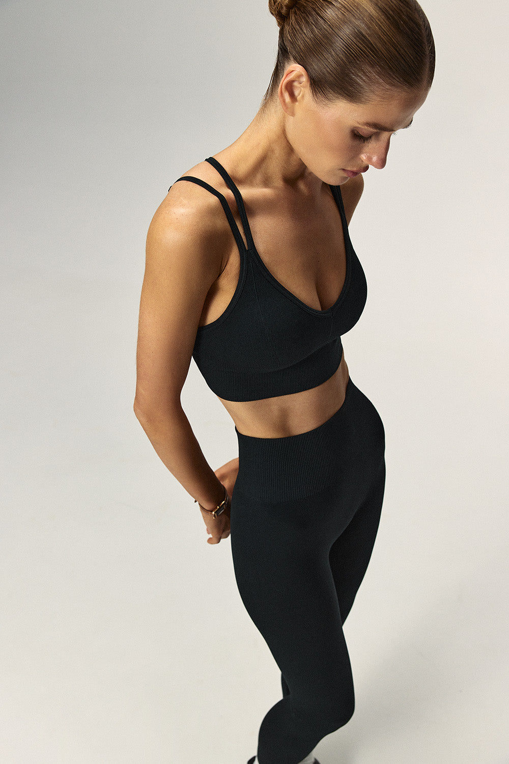 Top №154 with cup Black