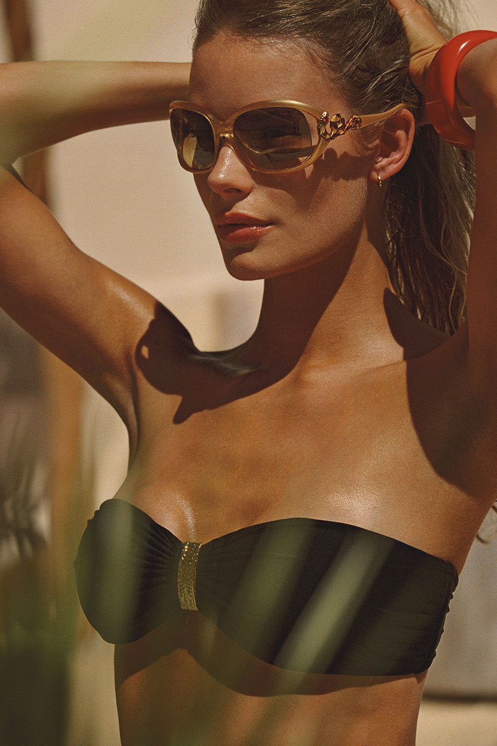 Top MIRA Black